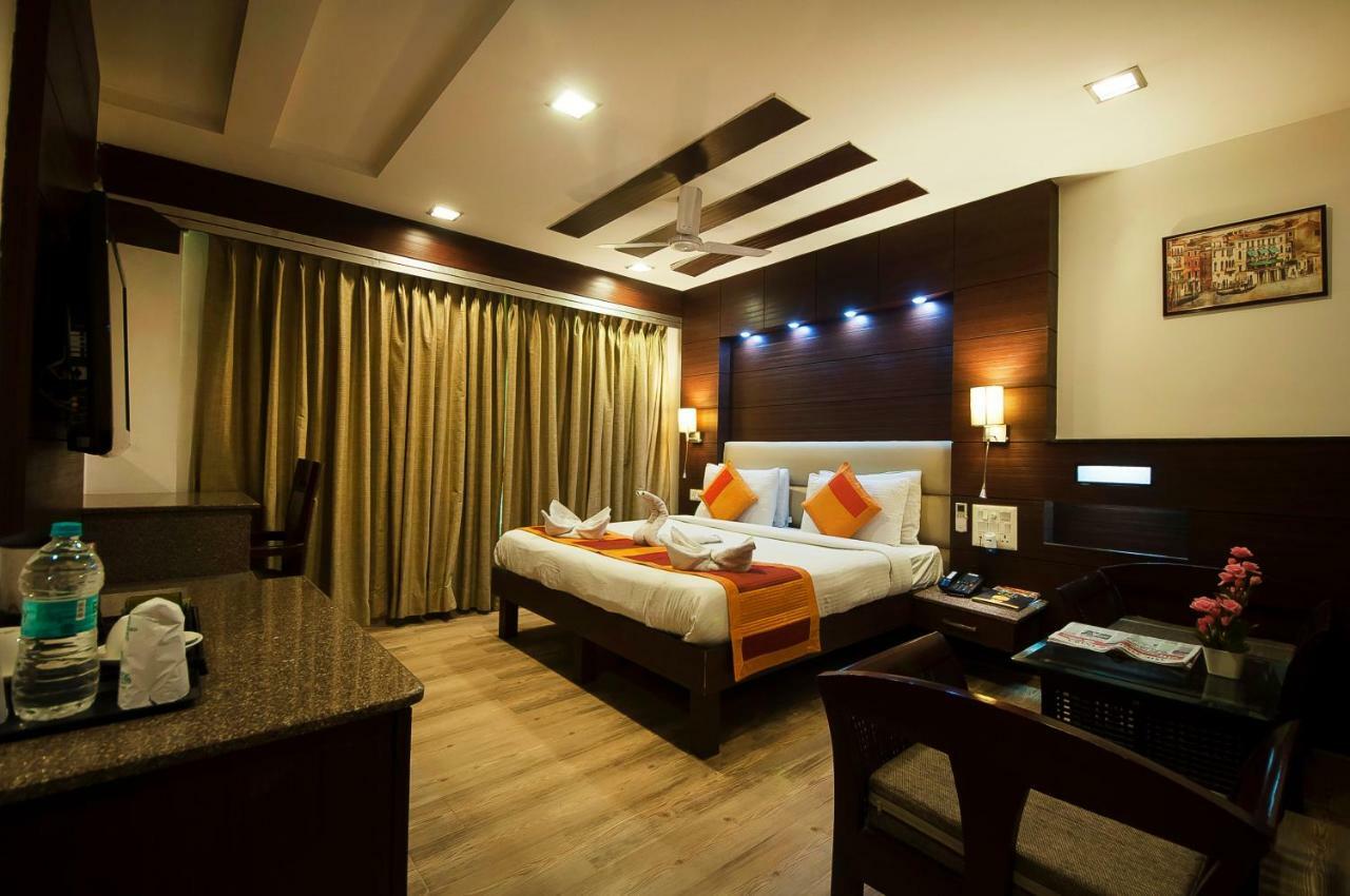 Hotel Amaltas International - Delhi-16 New Delhi Eksteriør bilde
